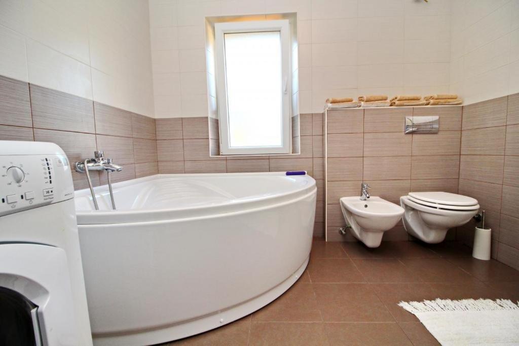 וולה לוקה Apartment Lucija מראה חיצוני תמונה
