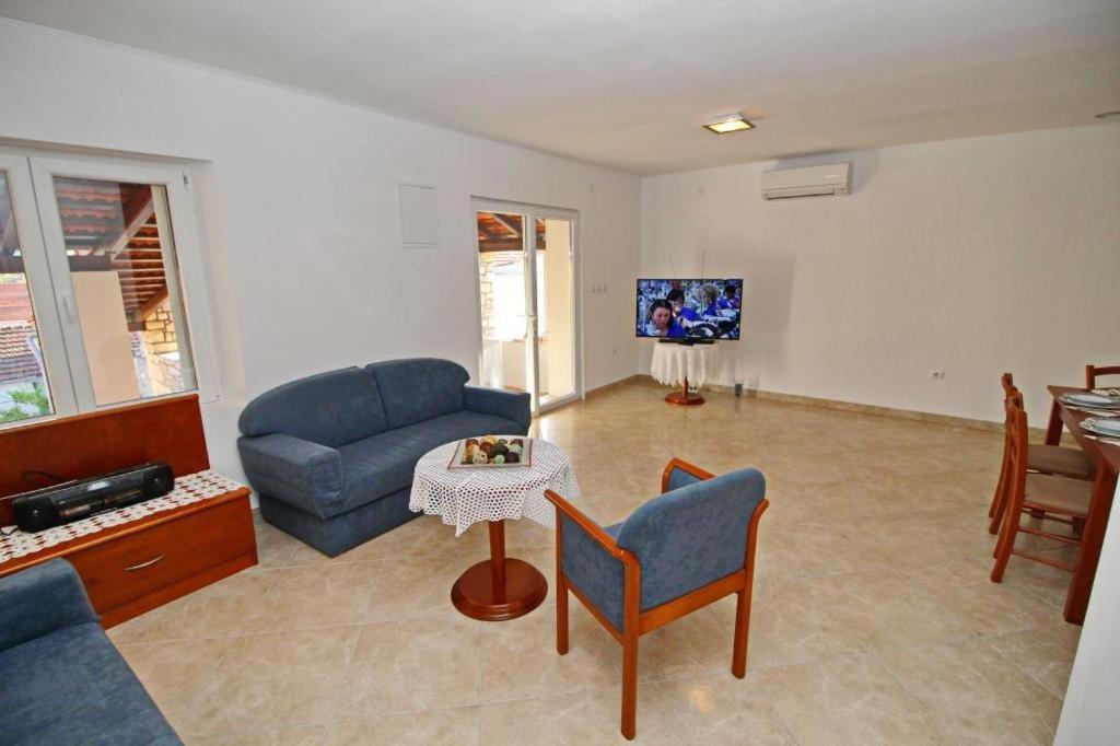 וולה לוקה Apartment Lucija מראה חיצוני תמונה